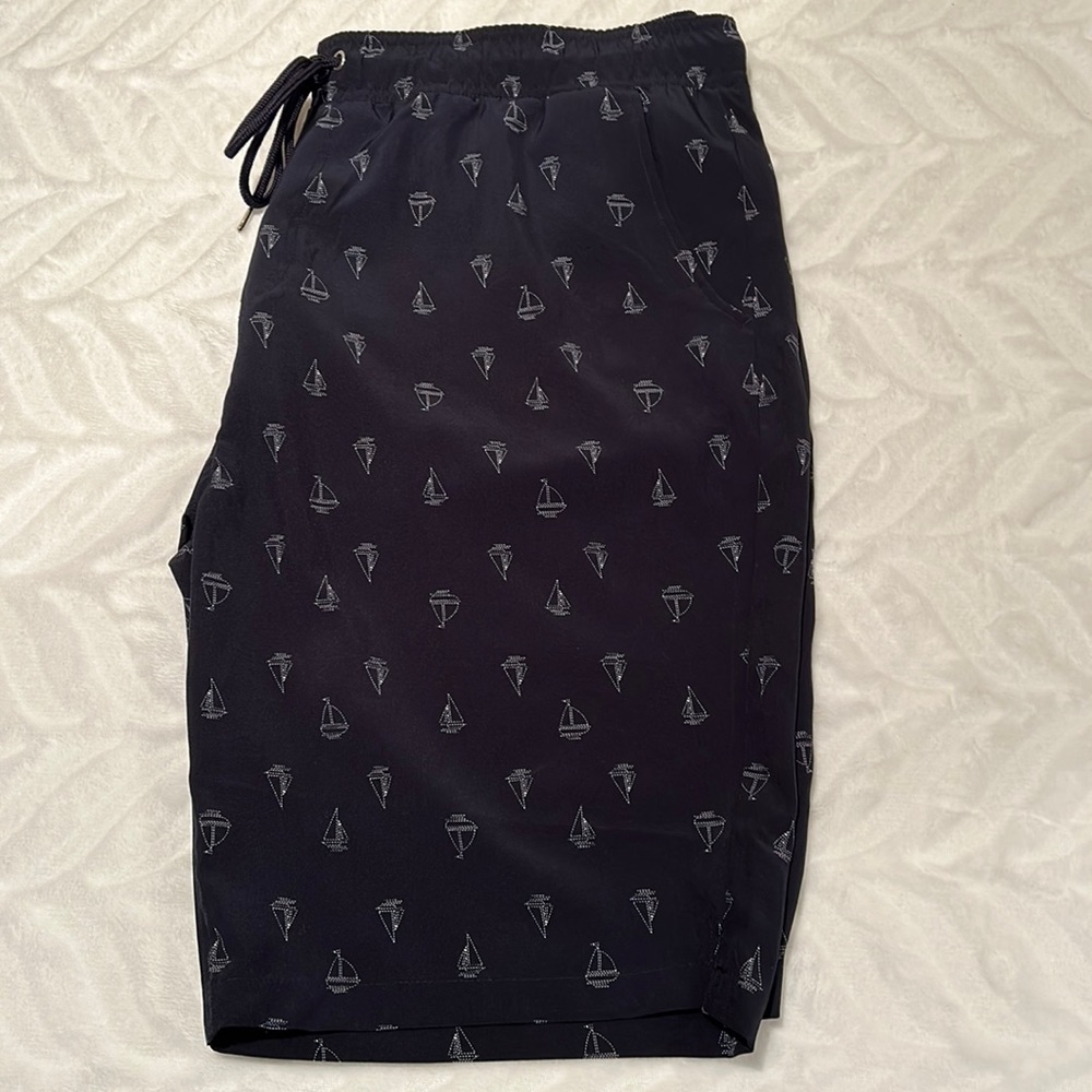 Essex Crossing Mens Shorts